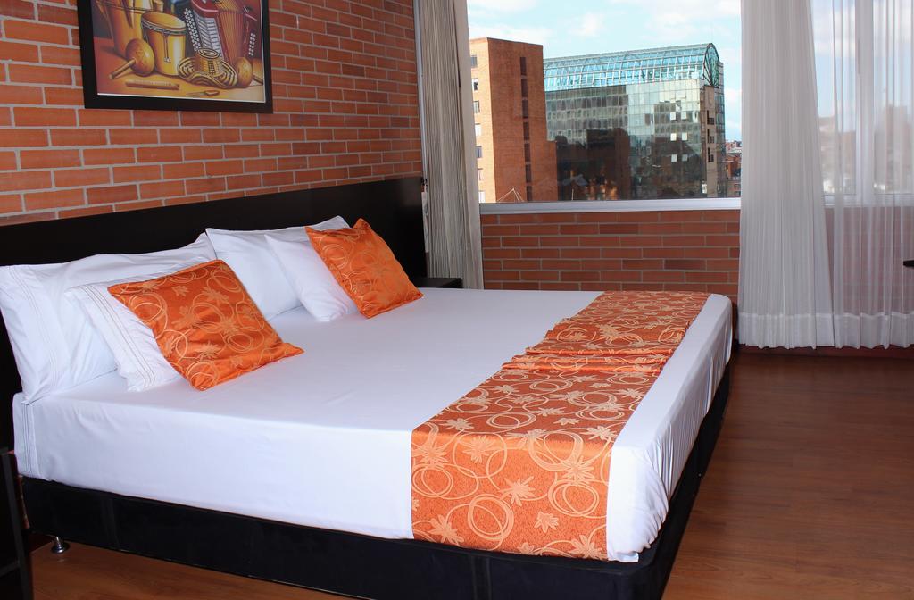 Hotel Bogota Astral Exterior foto